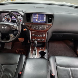 2017 Nissan PATHFINDER 5 PTS EXCLUSIVE CVT PIEL QCP DVD GPS RA-20 4X4
