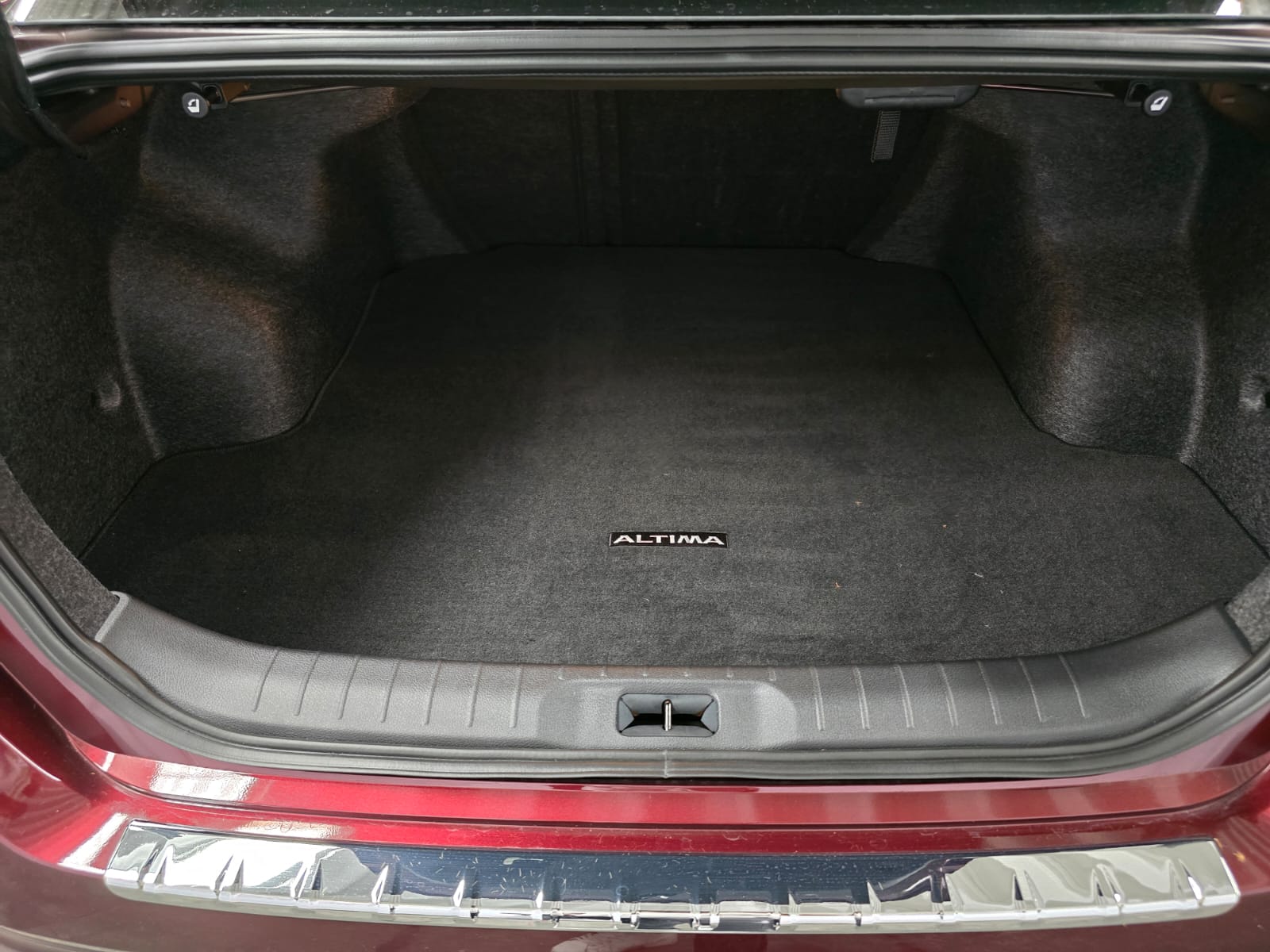 2024 Nissan ALTIMA 4P EXCLUSIVE L42.0T AUT