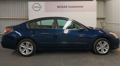 2010 Nissan ALTIMA Base