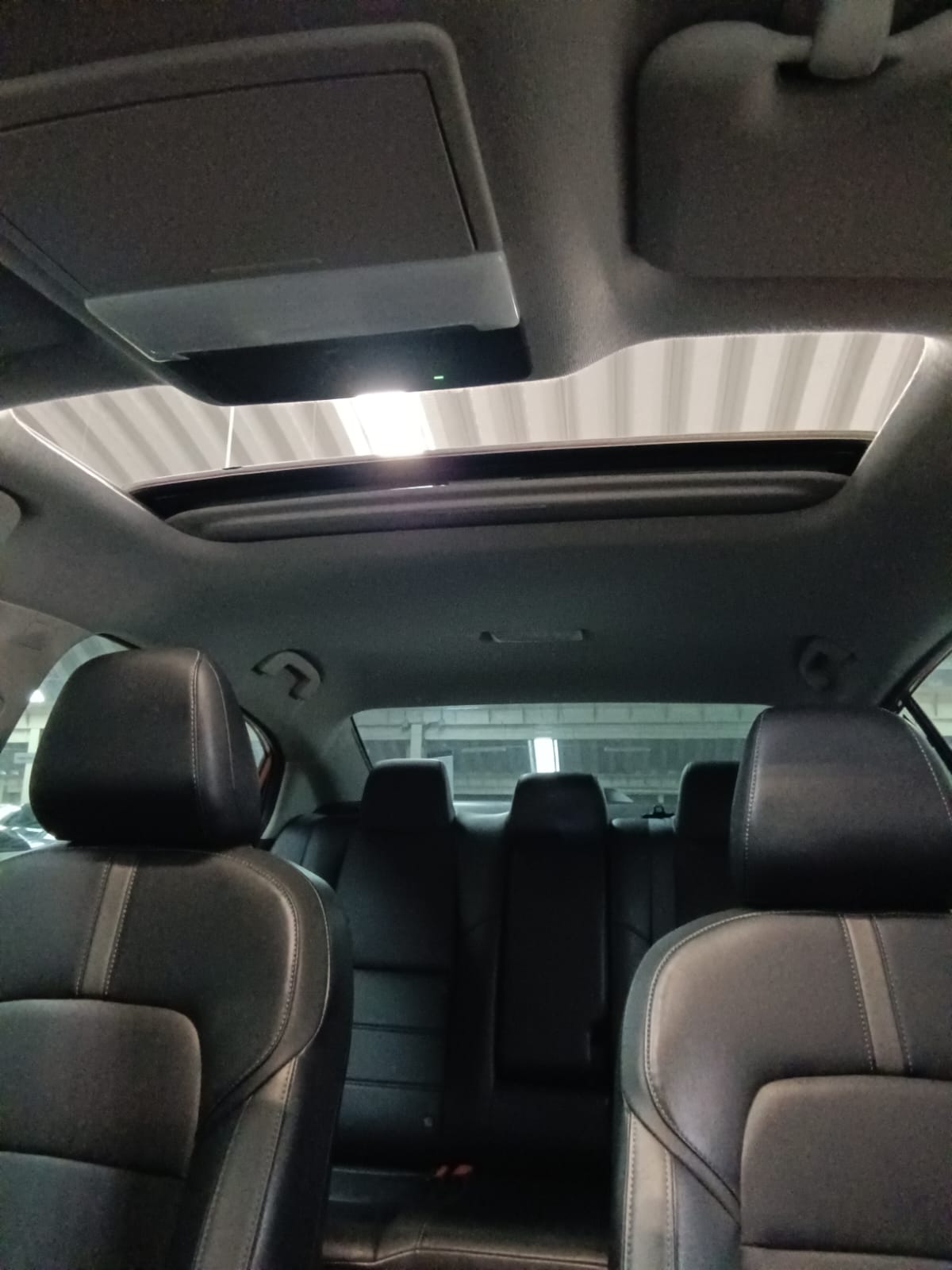 2023 Nissan SENTRA 4 PTS SR PLATINUM CVT AAC AUT ASTOS DEPORTIVOS BOSE PIEL NEGRA QC F LED RA-18