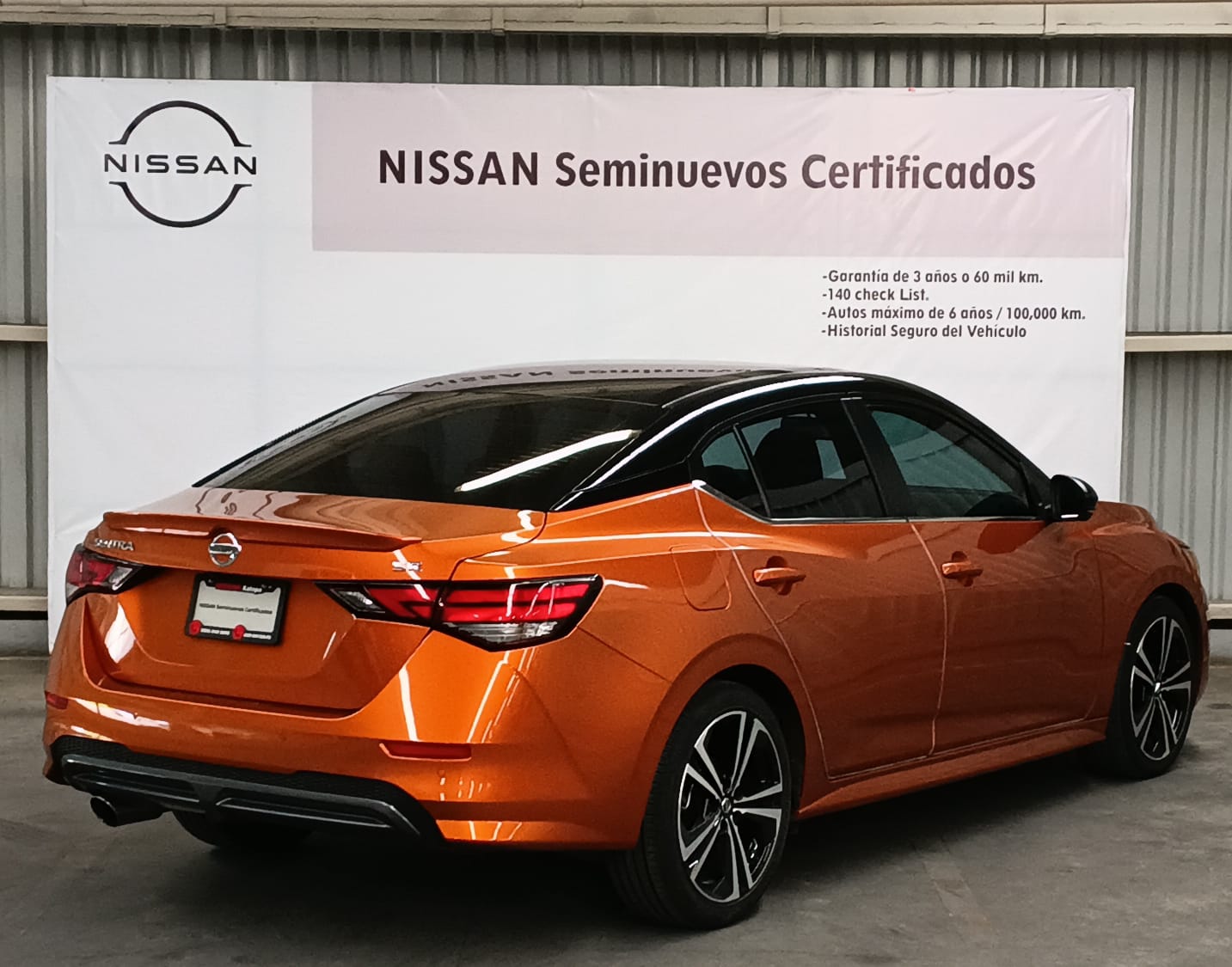 2023 Nissan SENTRA 4 PTS SR PLATINUM CVT AAC AUT ASTOS DEPORTIVOS BOSE PIEL NEGRA QC F LED RA-18