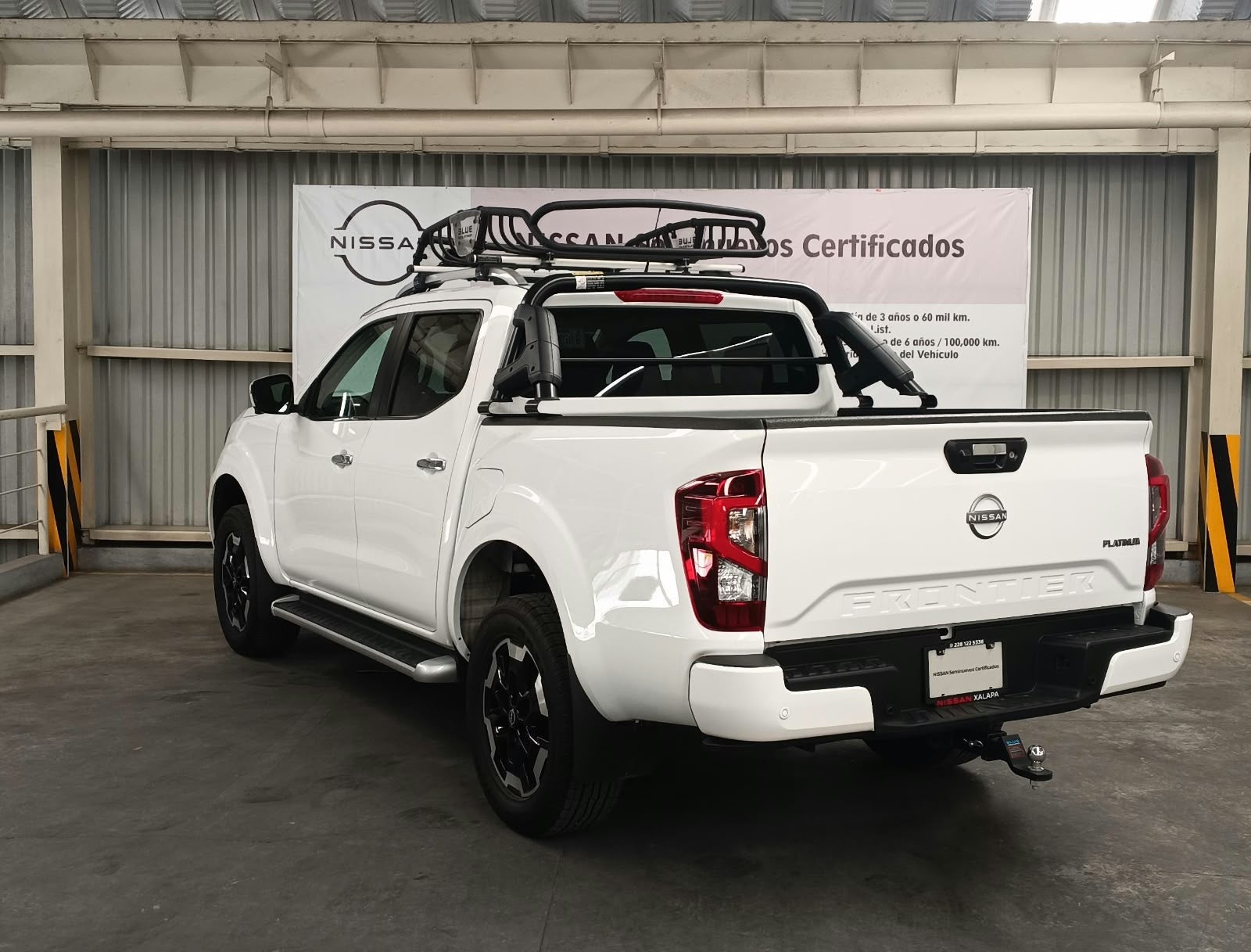 2025 Nissan FRONTIER 4P PLATINUM LE L42.5 AUT