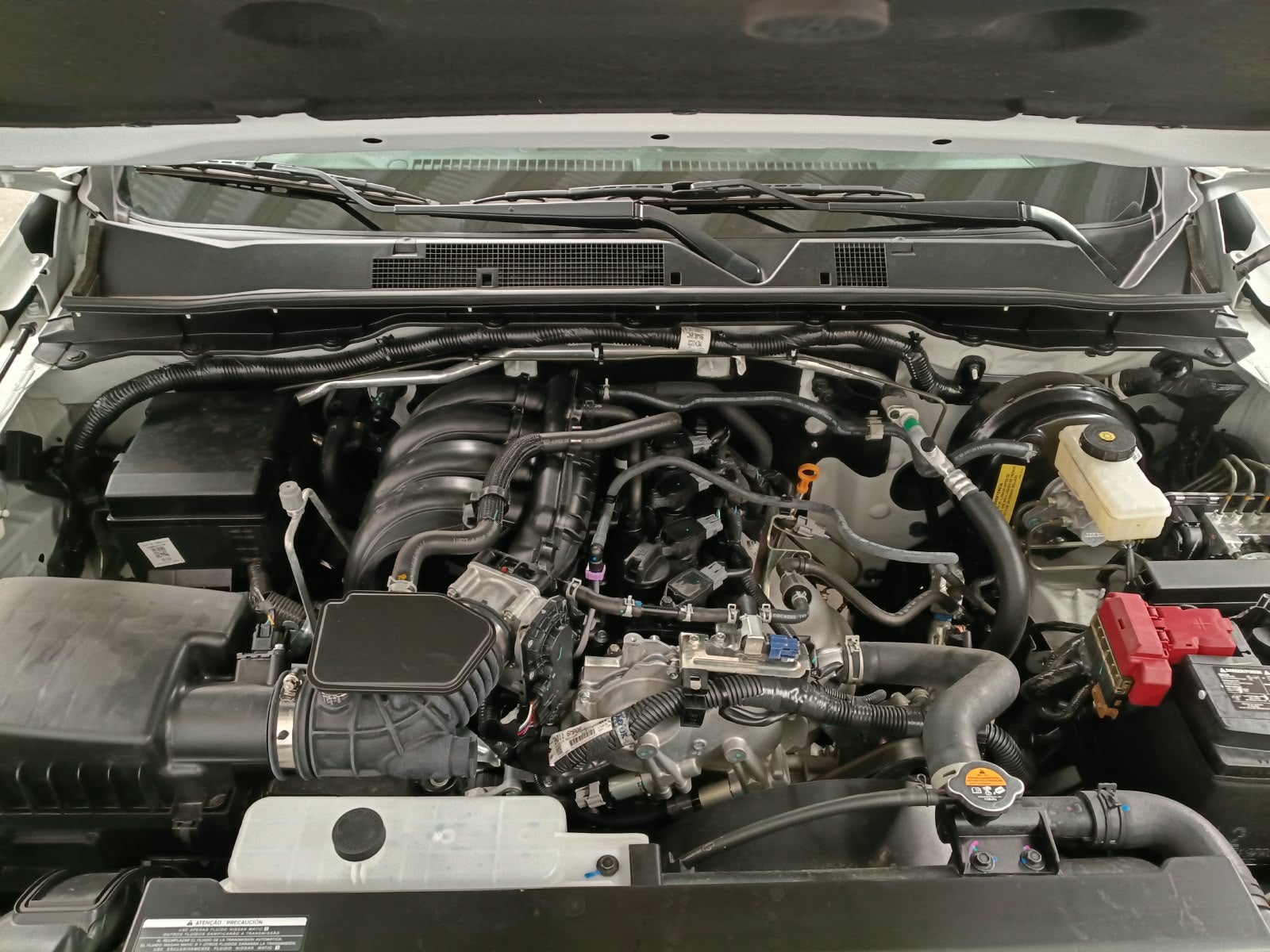 2025 Nissan FRONTIER 4P PLATINUM LE L42.5 AUT