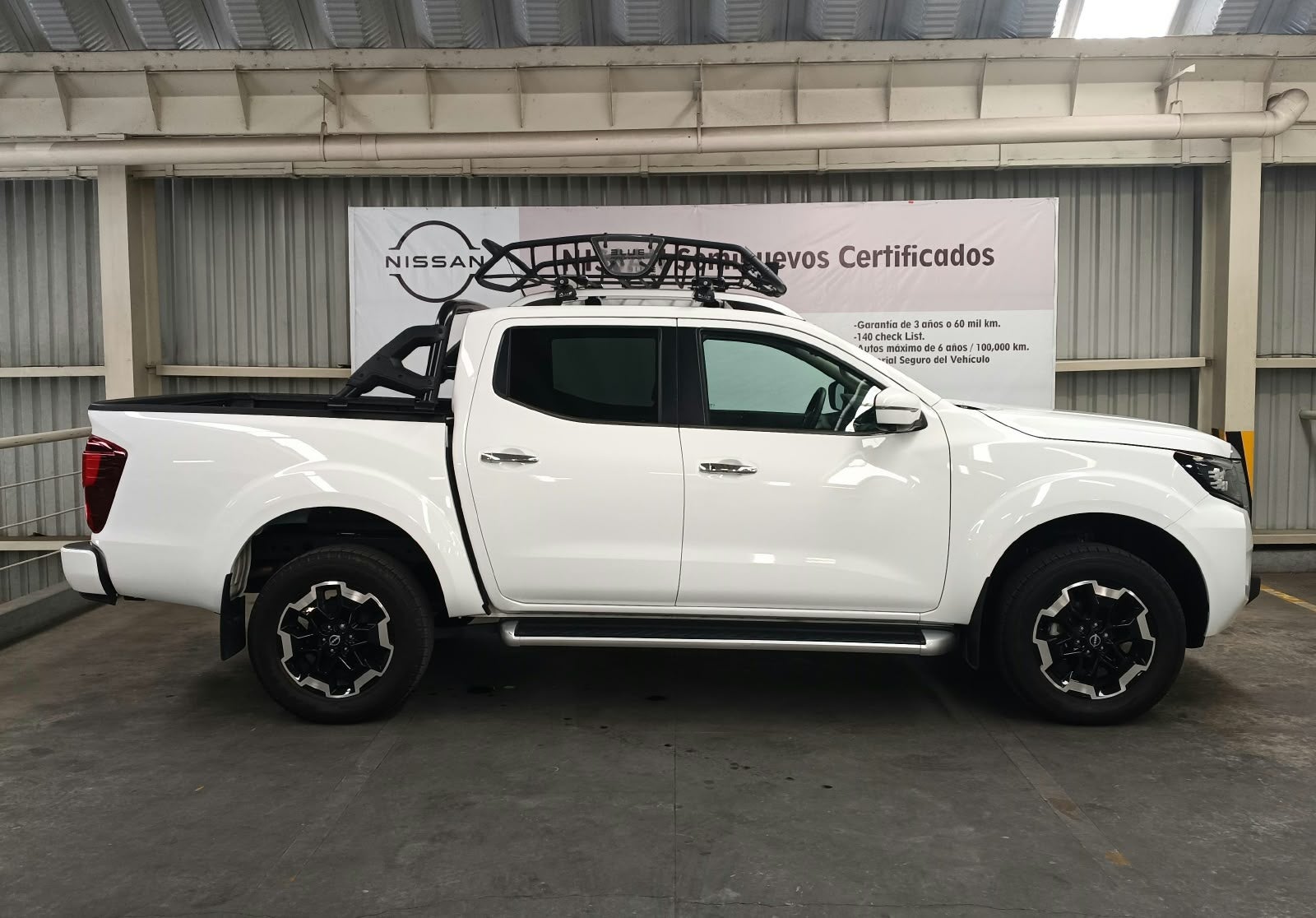 2025 Nissan FRONTIER 4P PLATINUM LE L42.5 AUT
