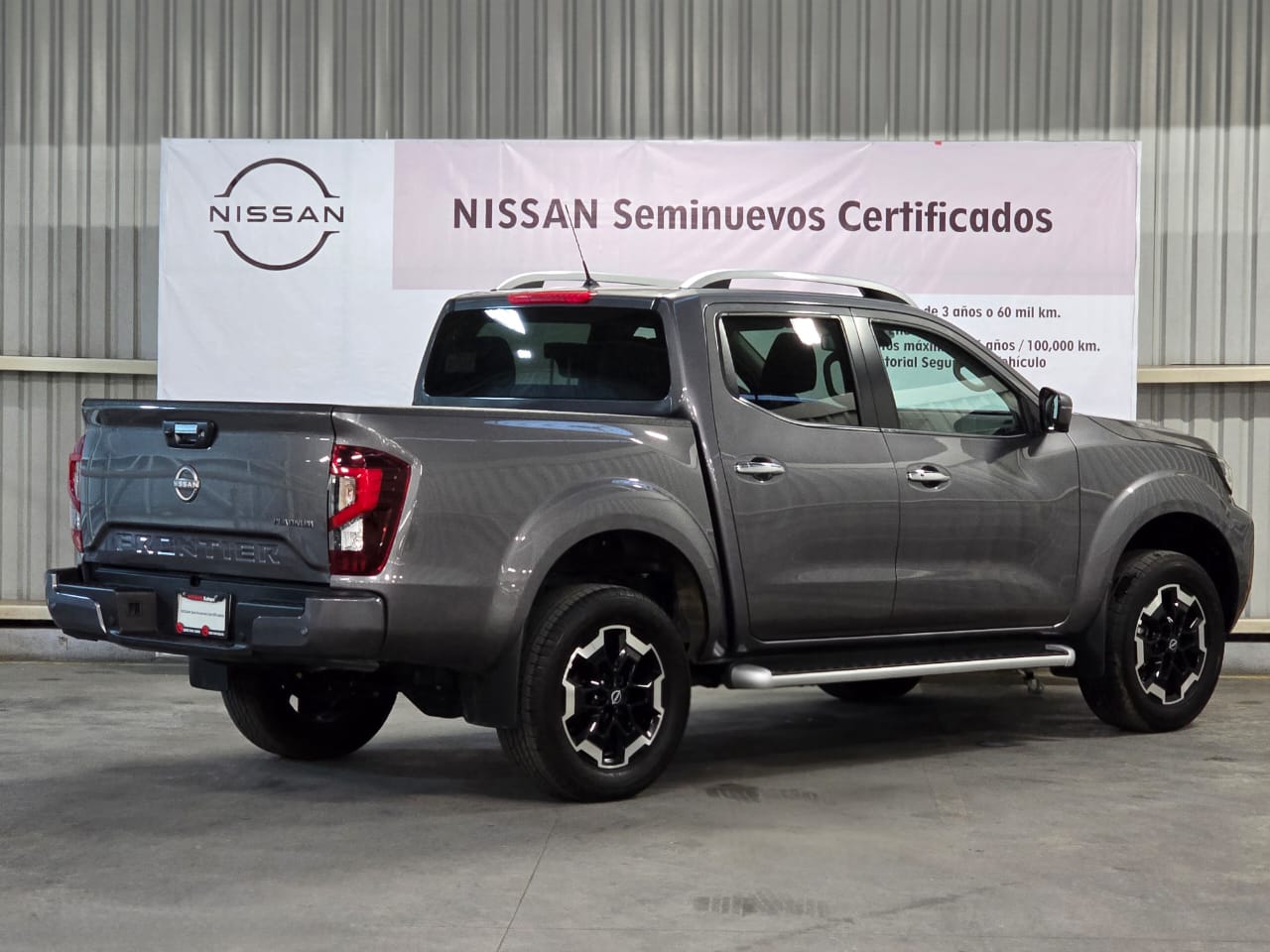 2024 Nissan FRONTIER 4P PLATINUM LE L42.5 AUT