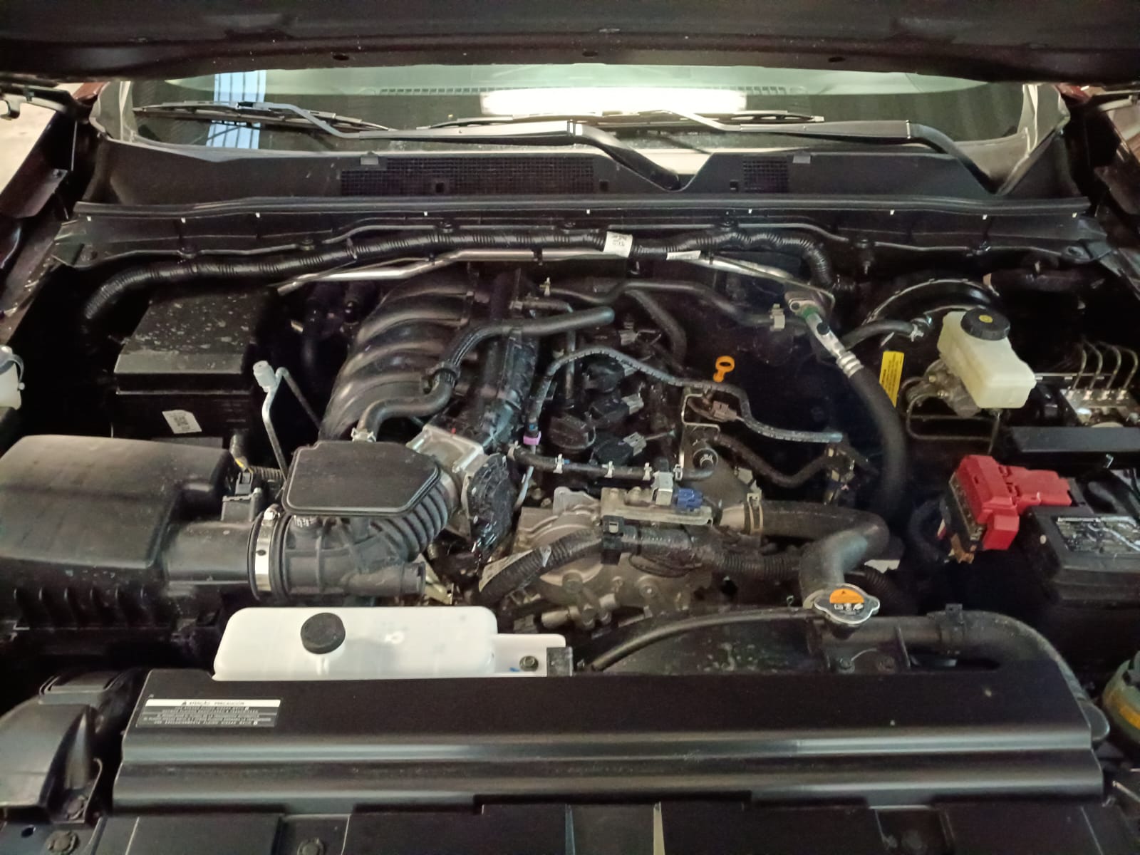 2025 Nissan FRONTIER 4P PLATINUM LE L42.5 AUT