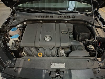 2015 Volkswagen JETTA 4 PTS TRENDLINE 25L RA-16TIPTRONIC
