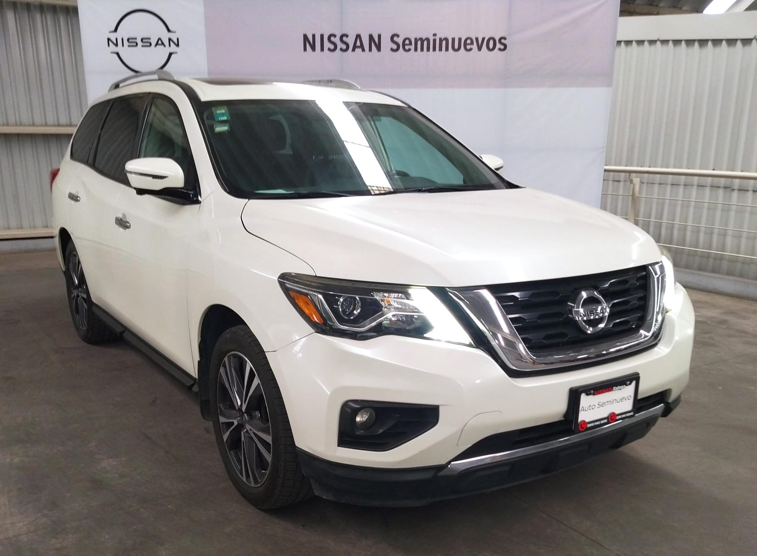 2017 Nissan PATHFINDER 5 PTS EXCLUSIVE CVT PIEL QCP DVD GPS RA-20 4X4