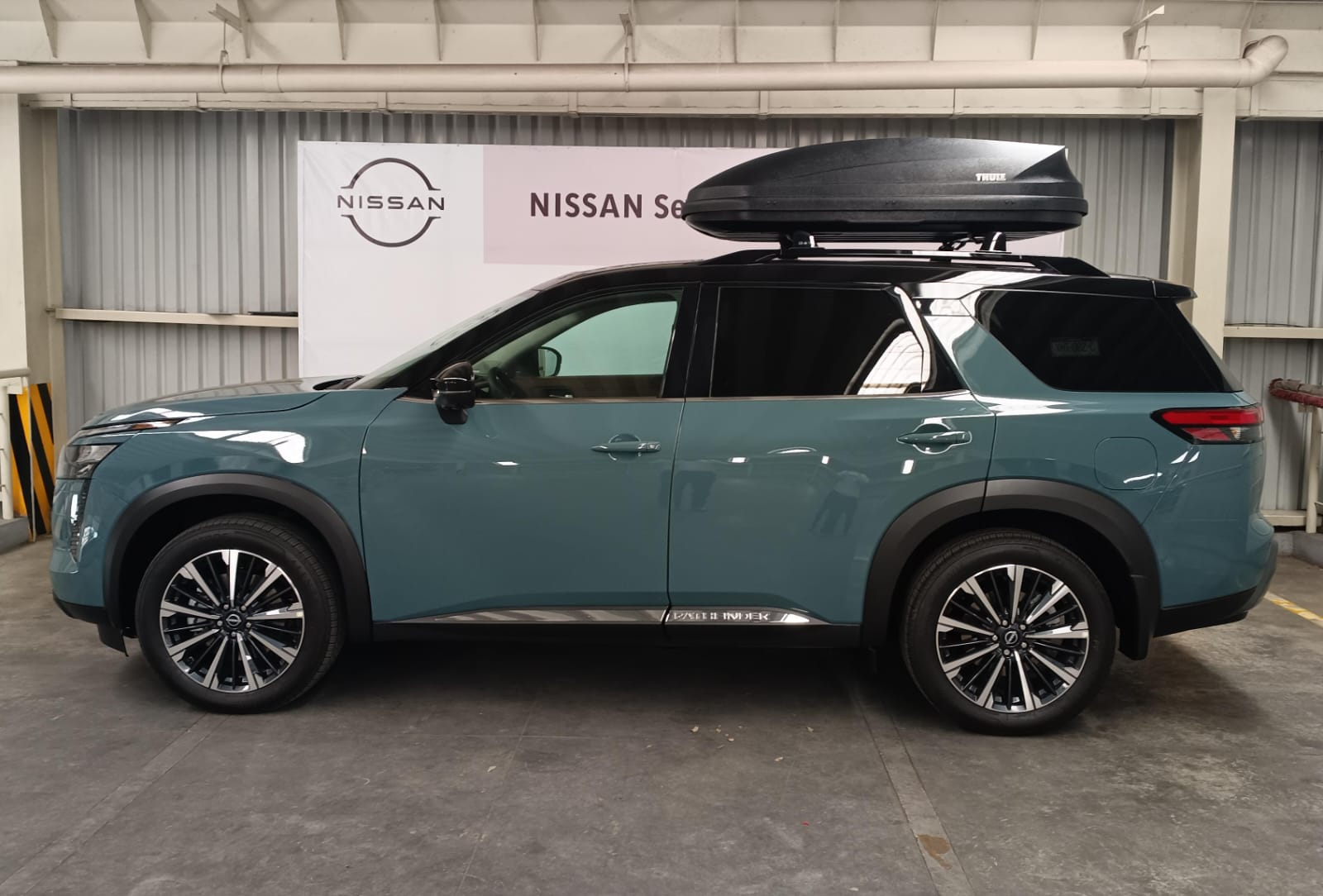 2026 Nissan PATHFINDER PLATINUM CVT