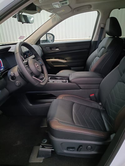 2025 Nissan PATHFINDER PLATINO