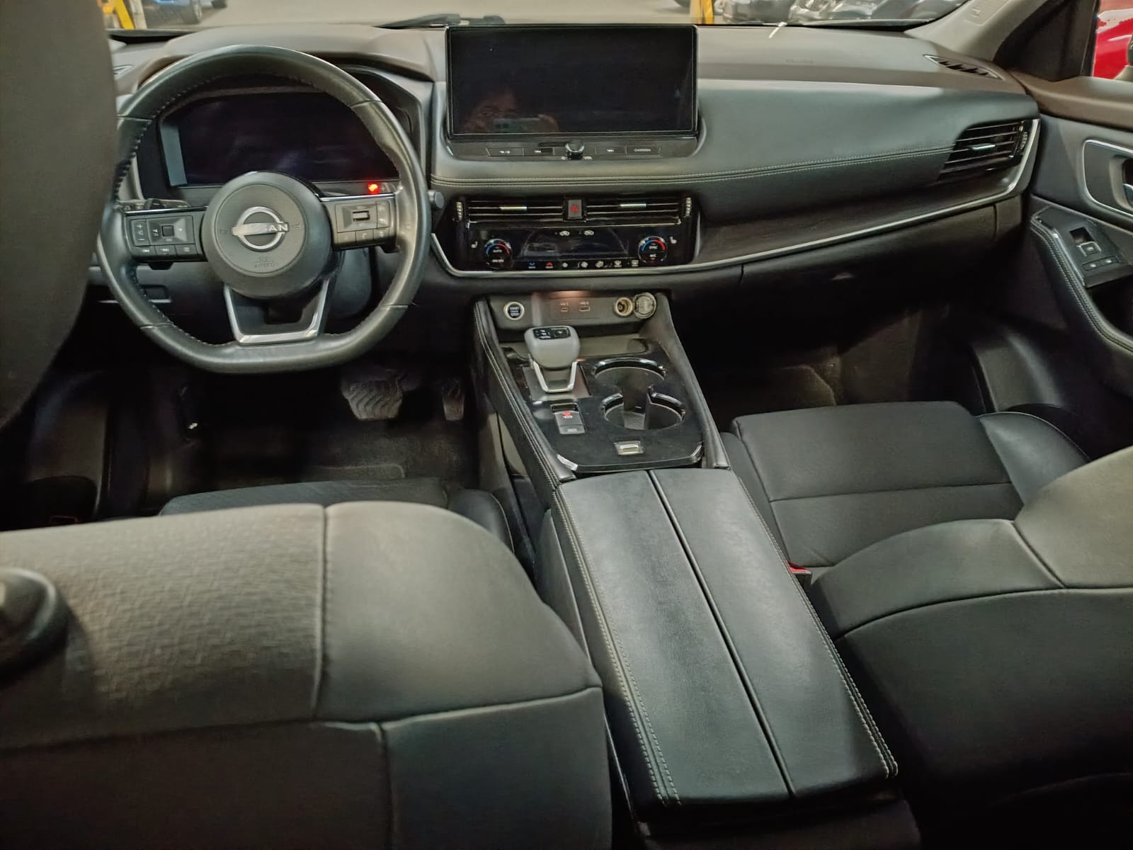 2023 Nissan X-TRAIL 5 PTS. PLATINUM TA PIEL QCP GPS 3 ROW RA-19
