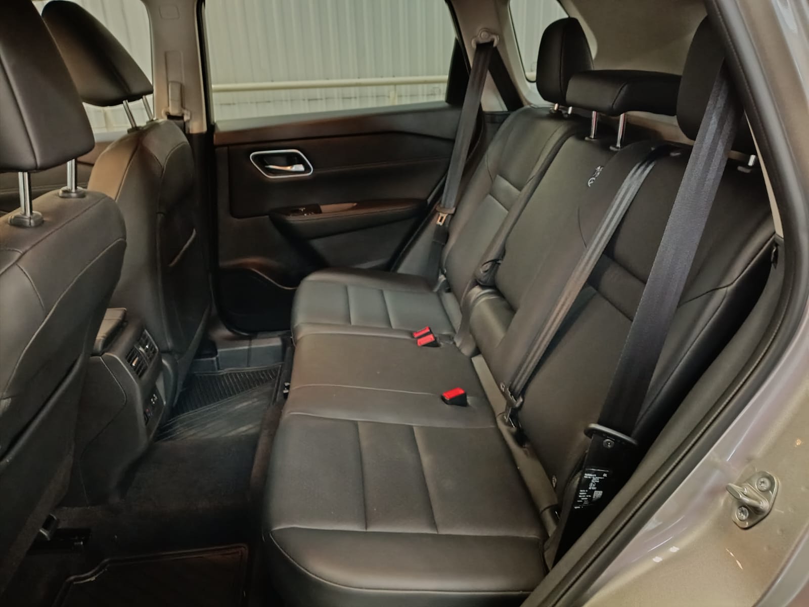 2025 Nissan X-TRAIL 5P PLATINUM E.POWER HEV L31.5 AUT