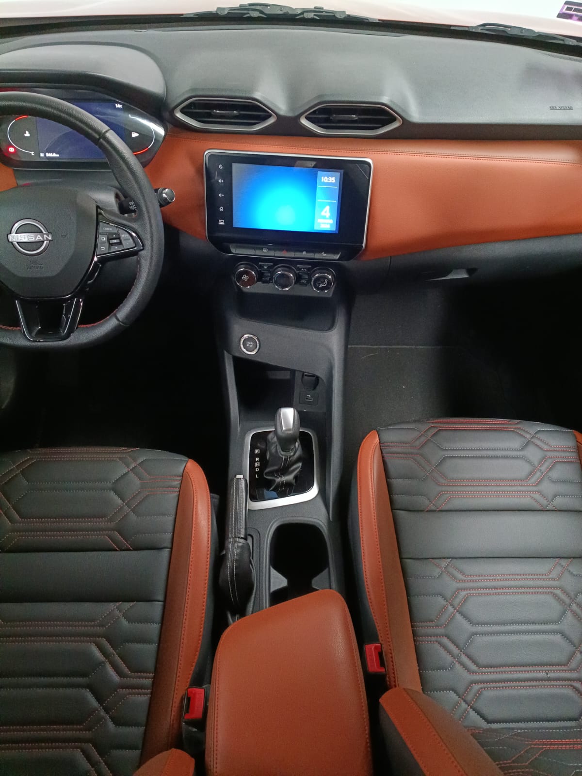 2025 Nissan MAGNITE 5 PUERTAS EXCLUSIVE 1.0 LTS CVT T