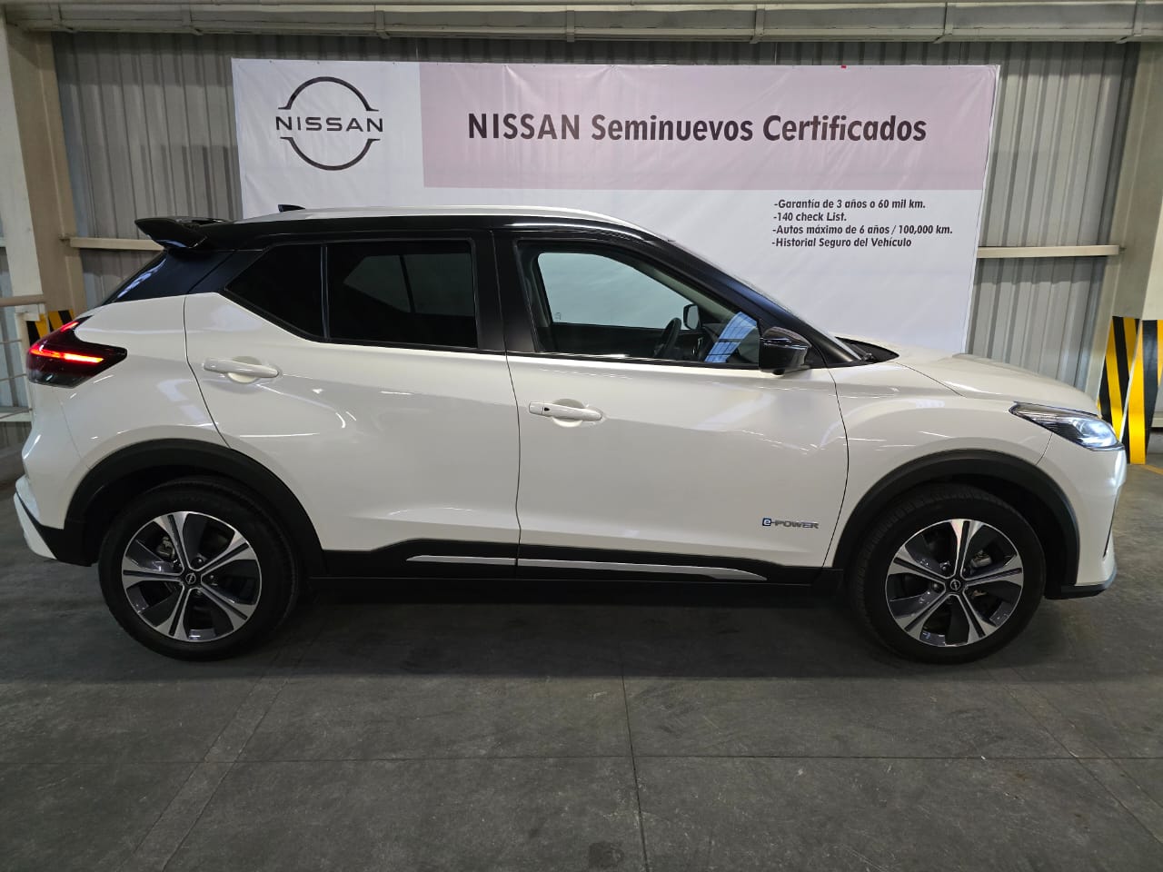 2023 Nissan KICKS 5 PTS E-POWER PLATINUM ELECTA PIEL ADAS RA-17