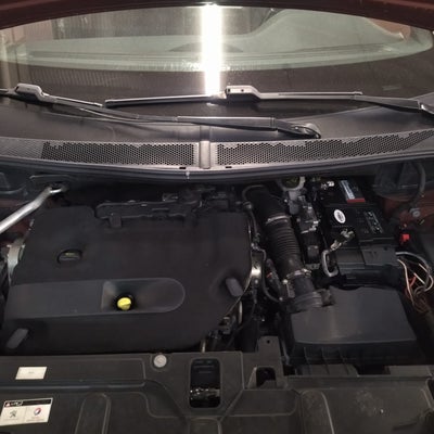 2018 PEUGEOT 3008 5 PTS GT LINE TIPTRONIC AAC PIEL F LED TP RA-18