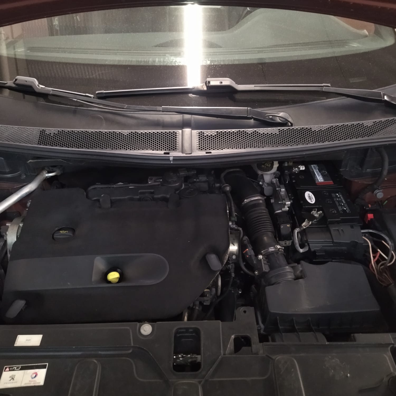 2018 PEUGEOT 3008 5 PTS GT LINE TIPTRONIC AAC PIEL F LED TP RA-18