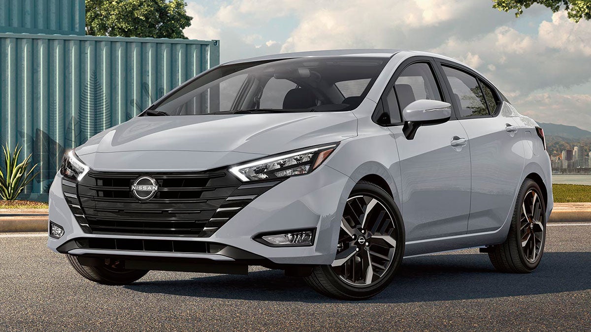 Nissan Versa Exterior4